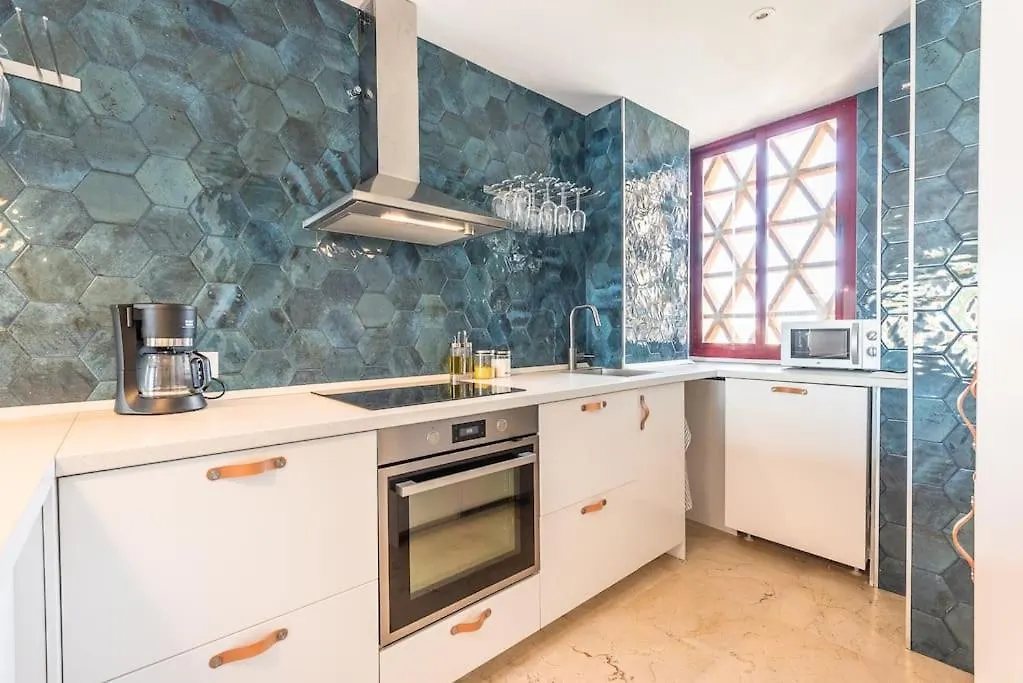 Bahia De Casares Sea View, Pool, 700 M To Beach Spain